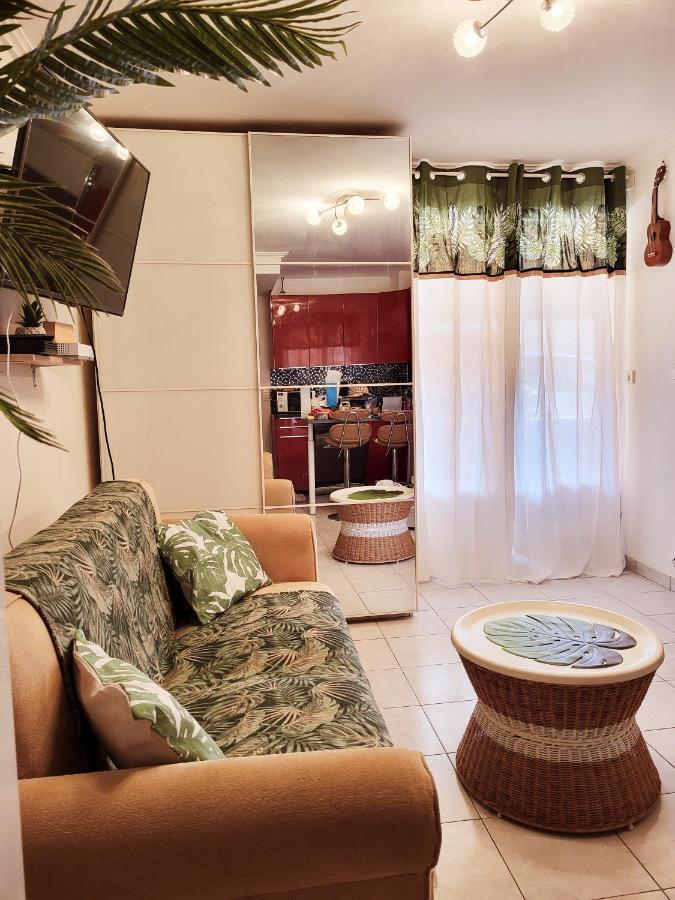Le Studio Tahiti 4 Pers 600M De La Plage La Faviere Bormes-les-Mimosas Exterior foto